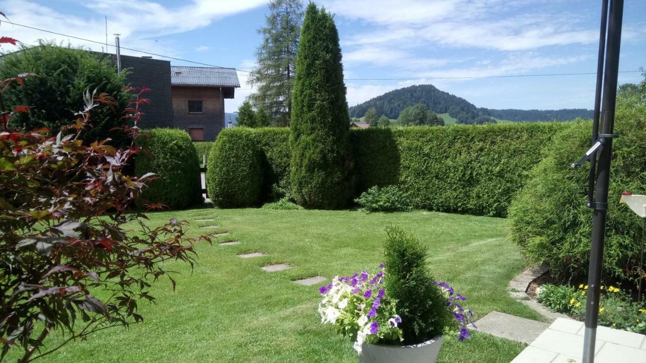 Ferienwohnung Annele Hittisau Buitenkant foto